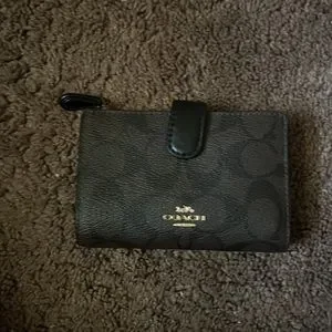 I’m selling this coach backpack with matching wallet and makeup bag. NWT Coach Mini Court Backpack In Signature Canvas/ With  main image 3